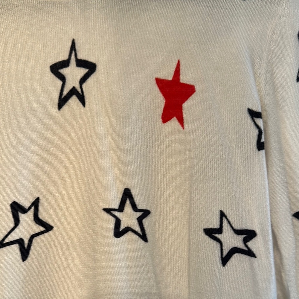 White Star Sweater NWOT - Picture 2 of 6
